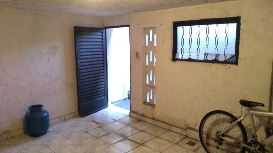 Sobrado à venda com 2 quartos, 168m² - Foto 11