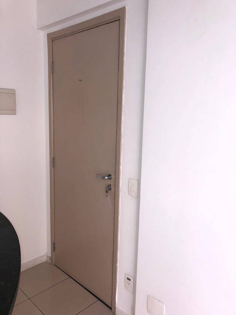 Apartamento à venda e aluguel com 1 quarto - Foto 5