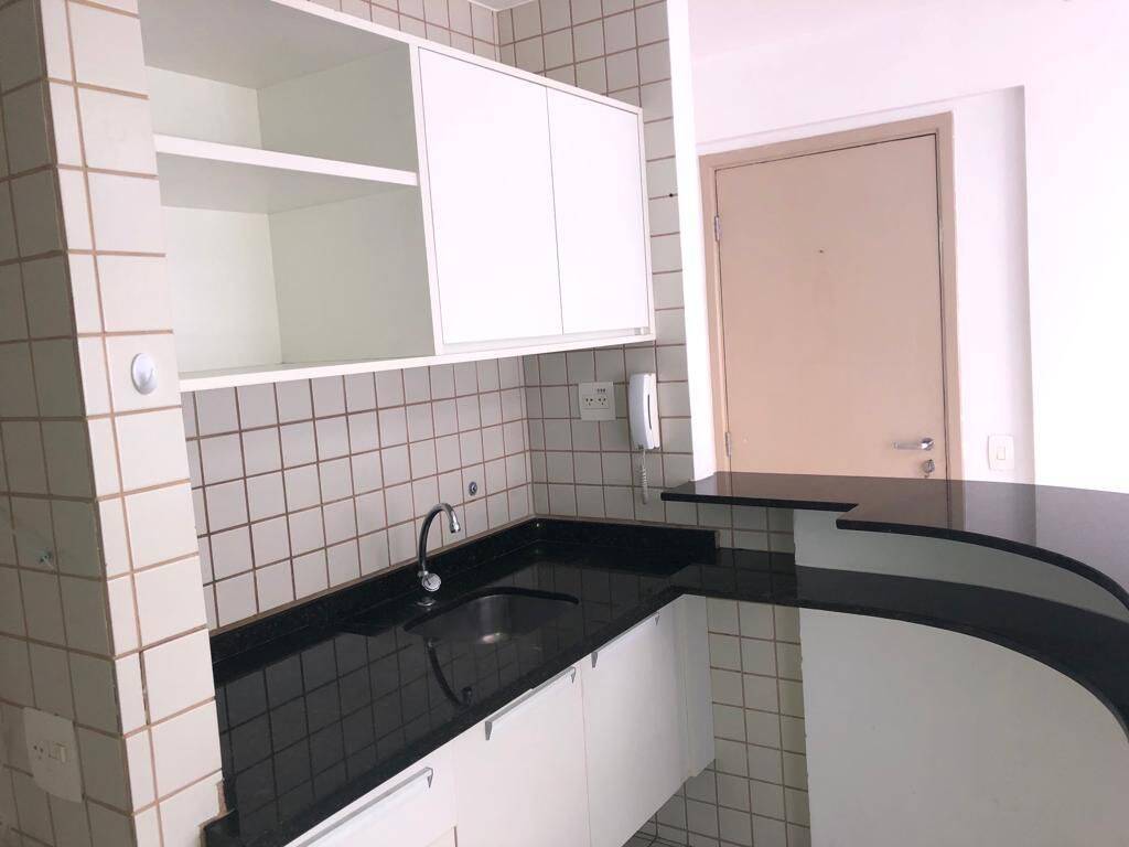 Apartamento à venda e aluguel com 1 quarto - Foto 11