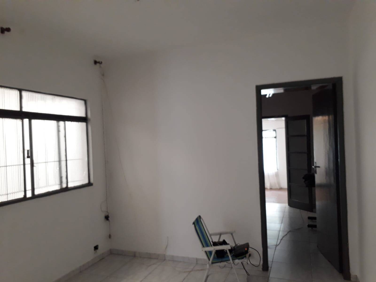 Casa à venda com 2 quartos, 120m² - Foto 17