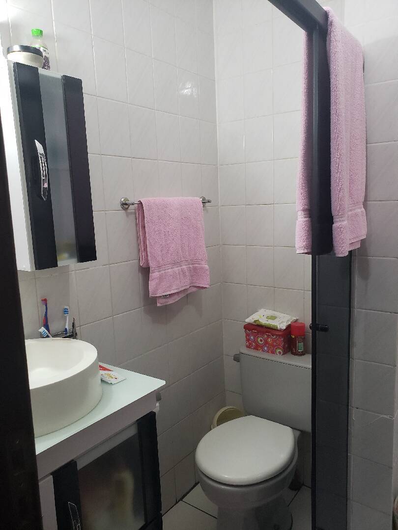 Apartamento à venda com 2 quartos, 57m² - Foto 9