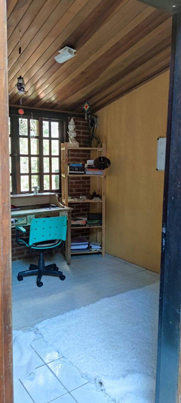 Casa de Condomínio à venda com 3 quartos, 310m² - Foto 2