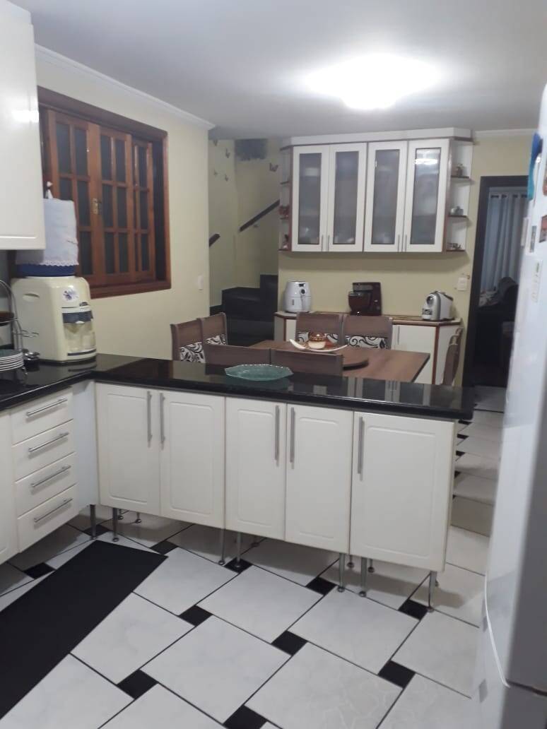 Sobrado à venda com 3 quartos, 120m² - Foto 18