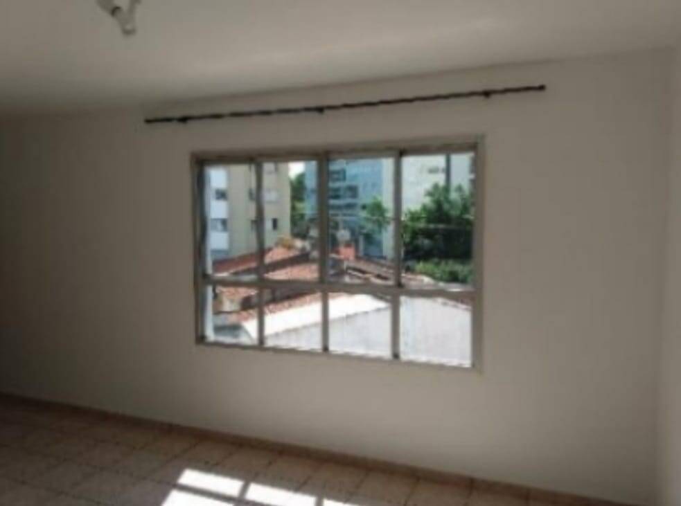 Apartamento à venda com 1 quarto, 45m² - Foto 2