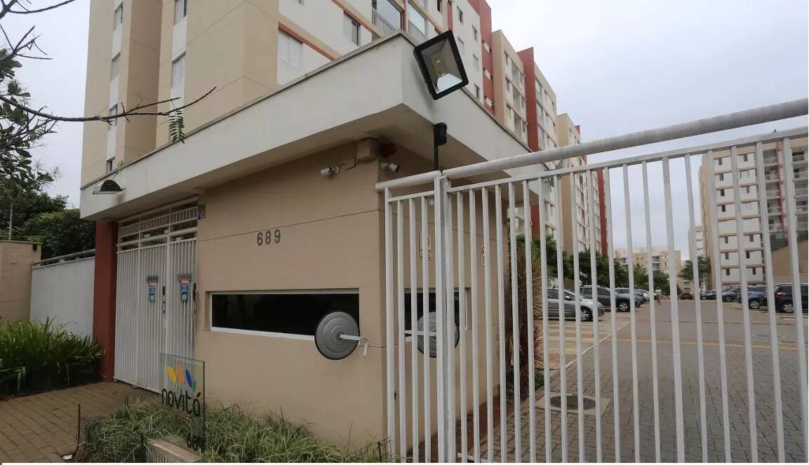 Apartamento à venda com 2 quartos, 70m² - Foto 1