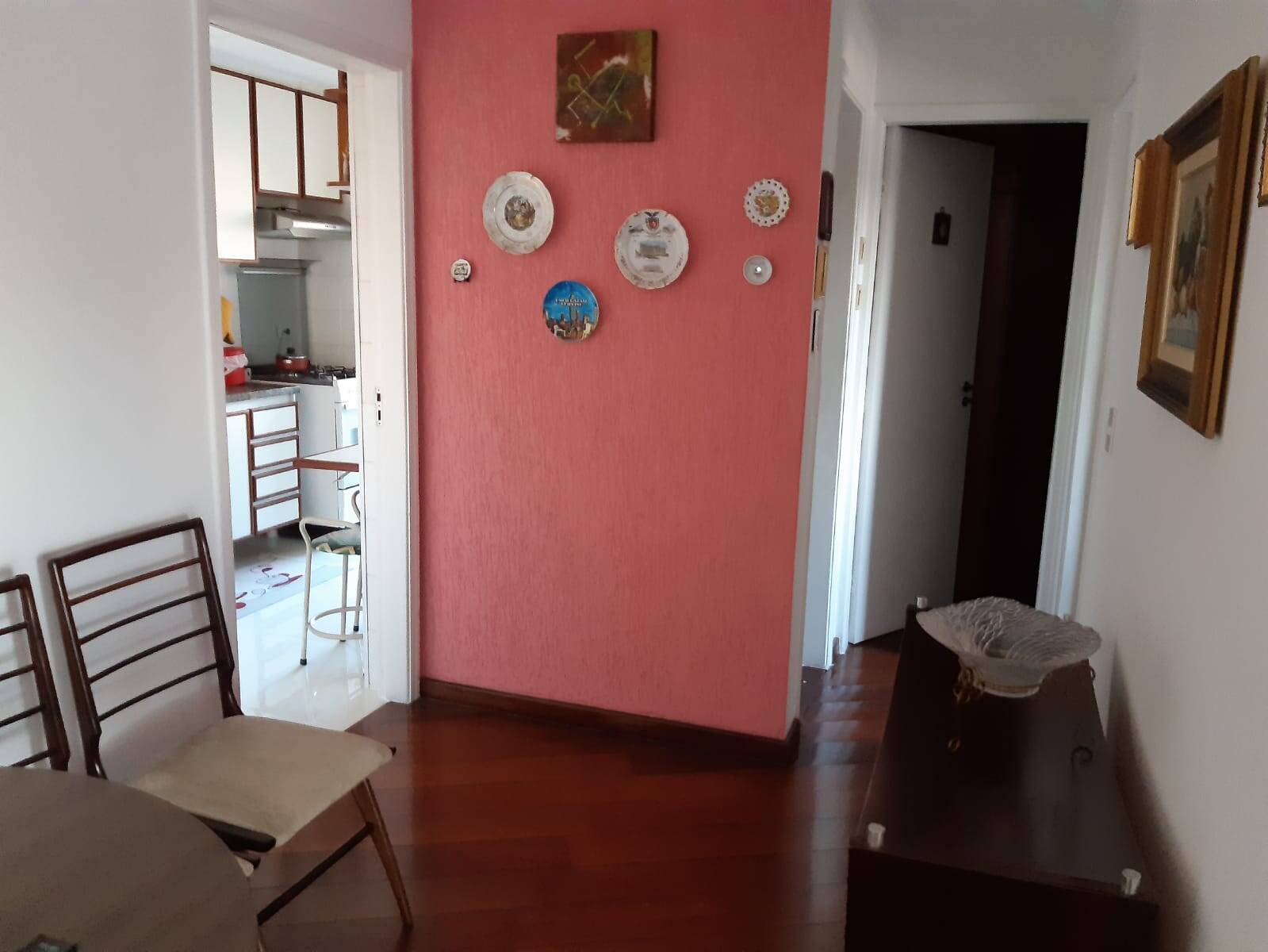 Apartamento à venda com 2 quartos, 60m² - Foto 19