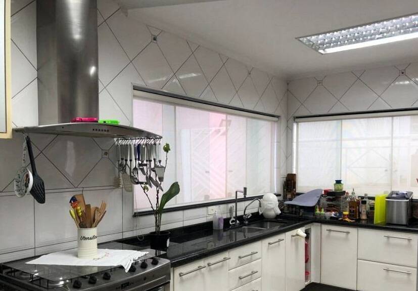 Casa de Condomínio à venda com 3 quartos, 335m² - Foto 33