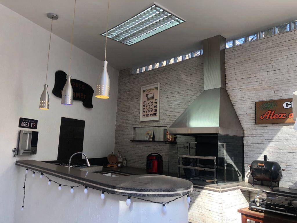 Casa de Condomínio à venda com 3 quartos, 335m² - Foto 65