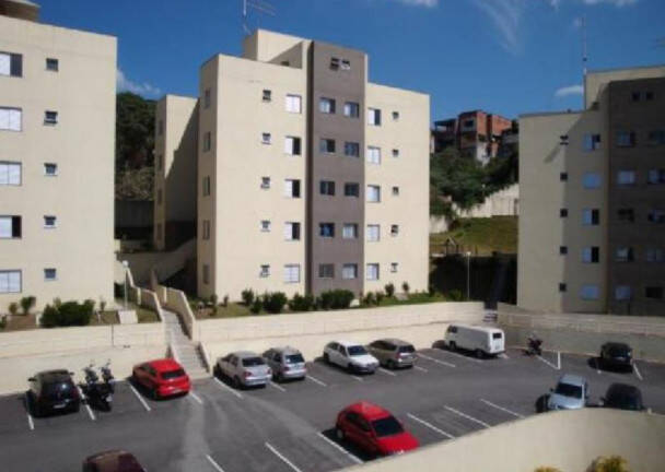 Apartamento à venda com 3 quartos, 70m² - Foto 2