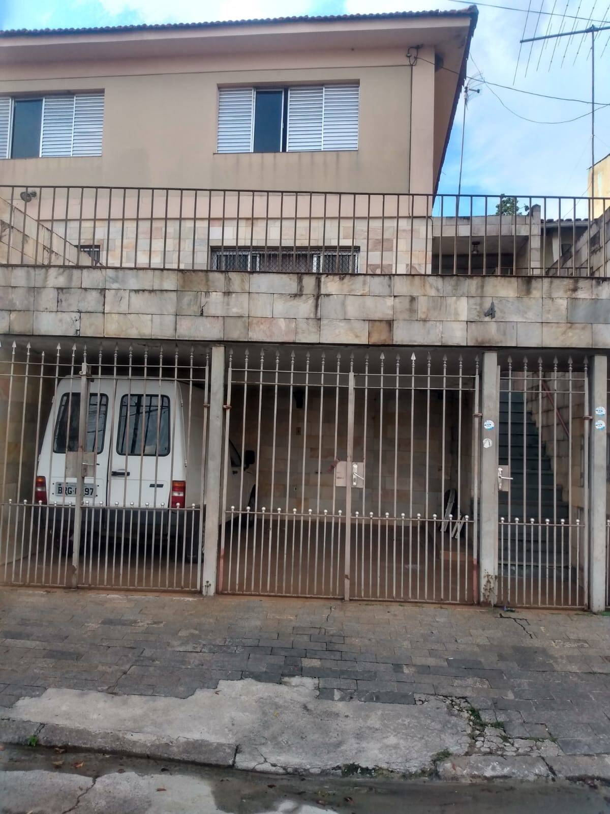 Sobrado à venda com 3 quartos, 150m² - Foto 2