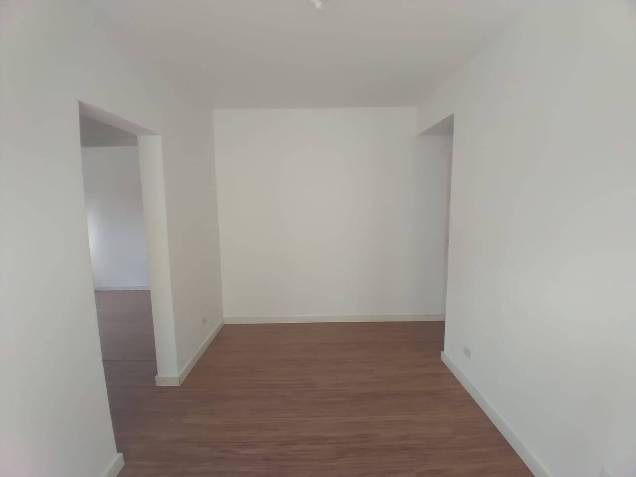 Apartamento à venda com 2 quartos, 54m² - Foto 11