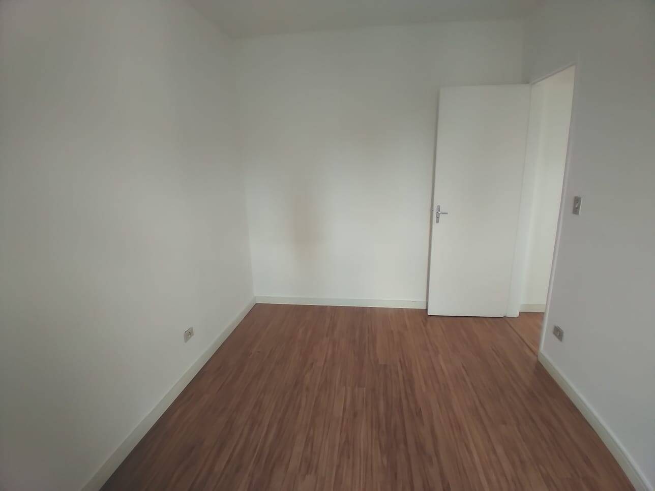 Apartamento à venda com 2 quartos, 54m² - Foto 13