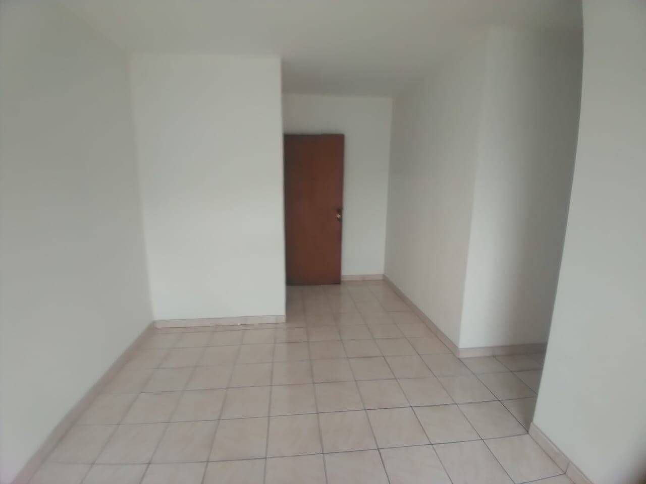 Apartamento à venda com 2 quartos, 61m² - Foto 11