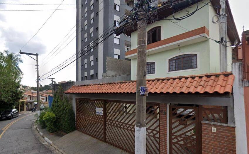 Sobrado à venda com 4 quartos, 360m² - Foto 2