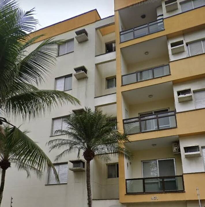 Apartamento à venda com 2 quartos, 70m² - Foto 2