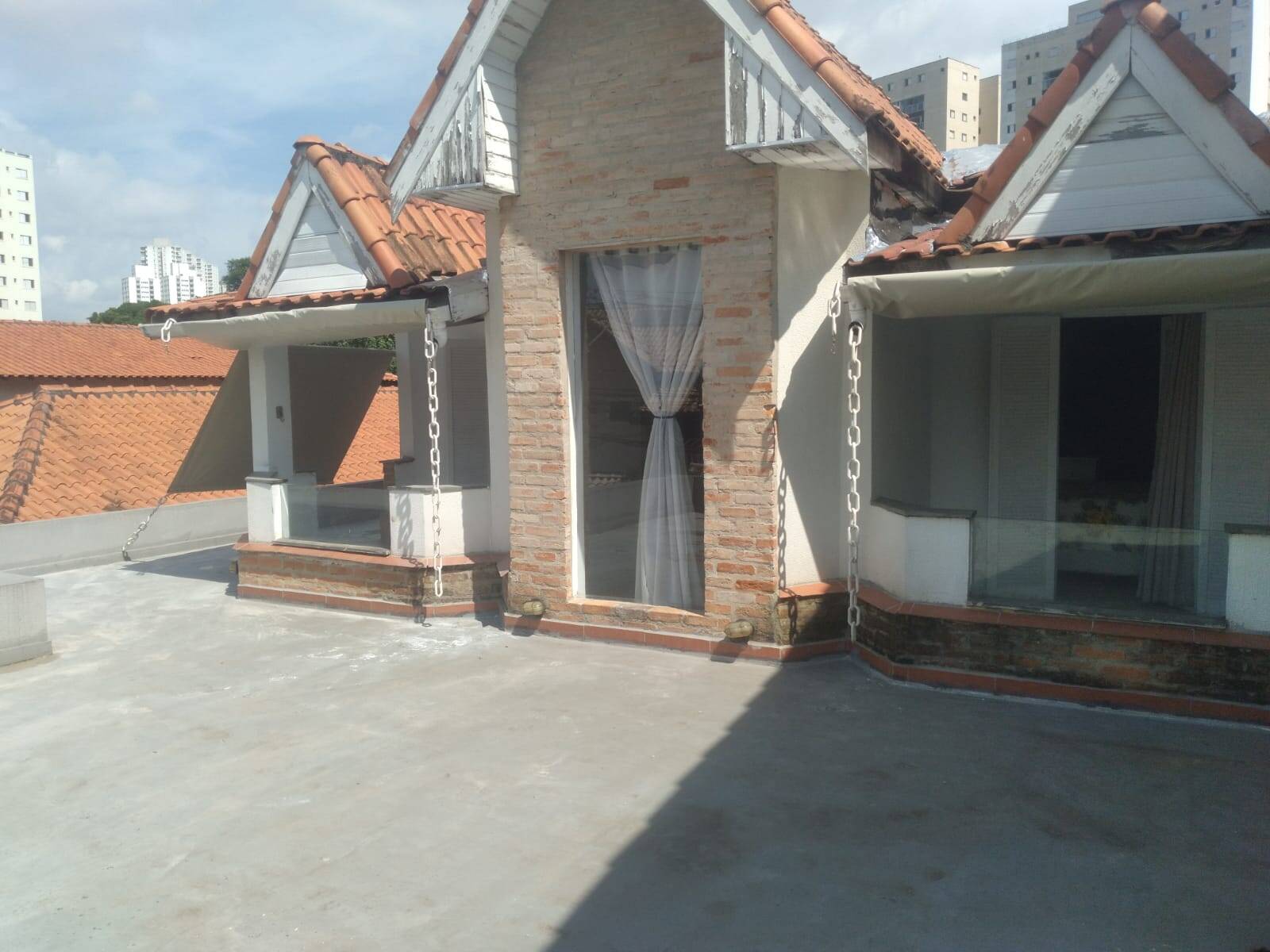 Sobrado à venda e aluguel com 5 quartos, 288m² - Foto 17